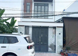Bán gấp căn nhà mặt tiền rạch kiến vừa hoàn công