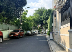 NHÀ MẶT TIỀN TÂN BÌNH - PHƯỜNG 4 CŨ - 50M2, 5 TẦNG, NGANG 4M,  Ô TÔ ĐỖ CỬA, VỊ TRÍ CỰC ĐẸP.