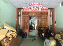 CẦN BÁN NHÀ 2,5 TẤM MT ĐƯỜNG ĐINH ĐỨC THIỆN KD THOẢI MÁY