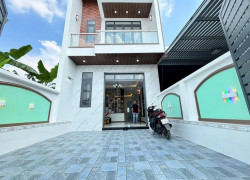 Cần Bán Gấp Nhà Mặt Tiền Tại Long Hoà Vừa Xây Xong
