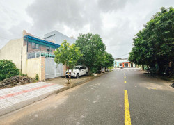 Bán lô PHAN KHÔI (6X21) - Hoà Xuân- Cẩm Lệ .DT 126m2 giá 5ty8 thương lượng lH 0942992361