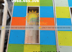 Bàn lego trẻ em bằng gỗ, bàn chơi cát trẻ em, tường lego trẻ em