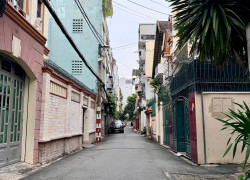 NHÀ HẺM XE HƠI 6M TẠI PHÚ NHUẬN - VÀI BƯỚC RA MẶT TIỀN - KHU VVIP - NHỈNH 8 TỶ.