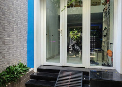 Nhà phố khu trung tâm Q10. 2 mặt hẻm thông thoáng. Đầy đủ nội thất. Khu an ninh, văn minh, yên tĩnh. LH 0968681386