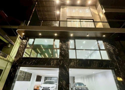 Siêu phẩm Nguyễn Sơn, 2 mặt ôtô tránh, 150m x 7tầng, MT 10m, thang máy, bể bơi, full nội thất Luxury