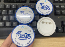 làm huy hiệu nhựa lấy ngay, in theo yêu cầu