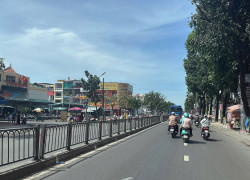 Bán gấp rút nhà hai mặt tiền ngang 6m 56m2 hẻm xe hơi đường Quang Trung Gò Vấp nhỉnh 5tỷ.