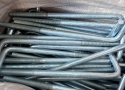 Vật tư phụ bulong , con tán , cùm , tyren , sắt u , sắt v