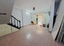 Nhà ngay sân bay Tân Sơn Nhất – Hẻm thông tứ hướng – Ở ngay đón Tết