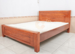 Giường Ngủ Gỗ Sồi Chân Cao Chạm Hoa Văn Đẹp Giá Rẻ