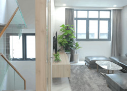 Nhà 4 lầu Mặt Tiền đường lớn sát Midori Park. Kinh Doanh sầm uất. Sổ hồng riêng