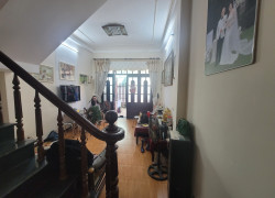 Bán nhà 2 tầng kiên cố kiệt nhựa ô tô đỗ Ông Ích Khiêm - Thanh Bình