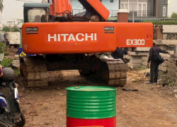 Dầu Thủy Lực Cho Máy Đào Bánh Lốp