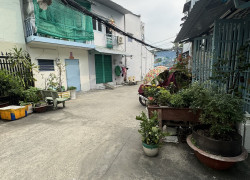 BÁN NHÀ 38M2, XH ĐỔ CỬA, 3 TẦNG, 3 PN, LIÊN TỈNH 5