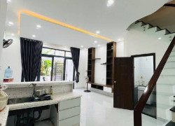 Bán nhà 55m2 x 3 tầng  Long Trường ,Quận 9  ngang hiếm  5.5m , HXH đường 6m ,Giá chỉ 4 Tỷ 800