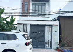 cần bán nhà mặt tiền dt835 tại long an