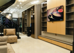 **Bán nhà mặt tiền Lê Lai, phường 12; Tân Bình; 4,6*14m 4 tầng dòng tiền