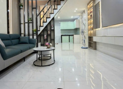 Bán gấp nhà Lê Đức Thọ Gò Vấp chỉ 3,85 tỷ tới 32m2 , 2 tầng, tặng nội thất, hẻm ba gác, tiện ích xung quanh không thiếu