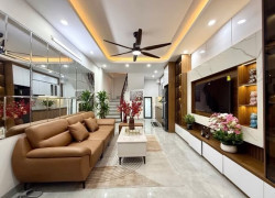 NHÀ MỚI LÊ TRỌNG TẤN – GẦN PHỐ – MẶT TIỀN 5M – Ở NGAY