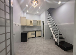 D2087 ⚡️ nhà Trần Hưng Đạo Q5, SHR, Vuông, 3 tầng, 2.x tỷ