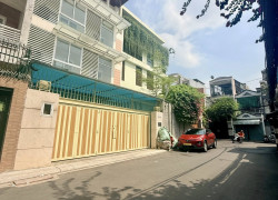 NGUYỄN TRỌNG TUYỂN GIAO NGUYỄN VĂN TRỖI - 80M2 3 TẦNG, NGANG 6M, XE HƠI ĐỖ CỬA - 11 TỶ.