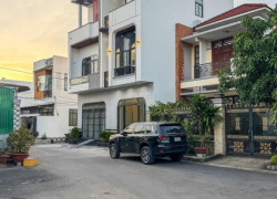 Nhà ngang 5.3m hiếm khu Phước Bình - DT lớn 95m2 - 4 phòng ngủ rộng