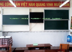 Bảng trượt dọc viết phấn từ Hàn Quốc tiện lợi