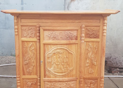 Tủ thờ gỗ tự nhiên giá bình dân