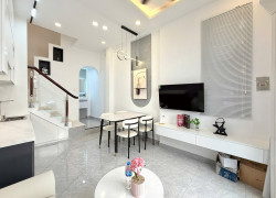 NHÀ ĐẸP 4TẦNG – NGUYỄN VĂN TRỖI, PHÚ NHUẬN – FULL NỘI THẤT – 5.85 TỶ