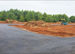 Đất thổ cư 2 mặt tiền đường nhựa, 1 sẹc Lê Hồng Phong, P Hàng Gòn, Giá chỉ 10tr/mv