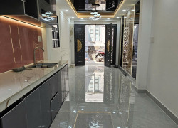 Bán nhà sát mặt tiền hẻm q4 trung tâm 
Ngang 3 dài 7.8 nở hậu 8.6 m XÂY MỚI CÓ 3 ĐỒNG