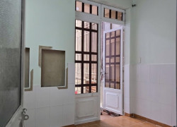 Bán nhà Q7: 35m2, 2 tầng, 2pn, sổ hồng, hẻm Huỳnh Tấn Phát, gần KCX Tân Thuận. giá 3.5 tỷ,