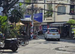 MẶT TIỀN KINH DOANH KHÁNH HỘI Q4 
NGANG 4,5 DÀI 10  - 3 TẤM CÓ 12 TÊ