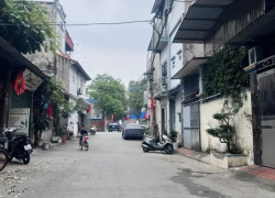 NGUYỄN VĂN CỪ, GẦN 50m LÔ GÓC, NỞ HẬU THANG MÁY, ÔTÔ VÀO NHÀ HƠN 100m LÊN CẦU CHƯƠNG DƯƠNG