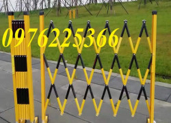 Hàng rào xếp sắt có bánh xe | Báo giá hàng rào xếp sắt