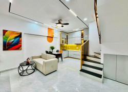 NHỈNH 3 TỶ - 3 TẦNG - HẺM 3M - SỔ VUÔNG VỨC - PHÁP LÝ CHUẨN - KHU DÂN TRÍ CAO - GẦN CHỢ - ĐẦY ĐỦ CÔNG NĂNG