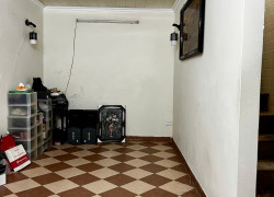 Chính chủ cần cho thuê nhà riêng 3 tầng trong ngõ phố Triệu Việt Vương, Quận Hai Bà Trưng, Hà Nội