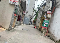 Bán nhà Lạc Long Quân 40 mét 5 tầng 11,5 tỷ