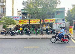 Sang quán bún bò có sẵn vật dụng vào KD ngay tại Hóc Môn