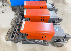 Máy cắt uốn sắt thép phi 25