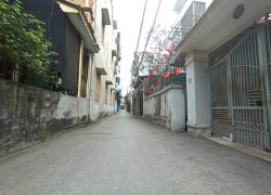 Bán gấp nhà Ngô Gia Tự 55 m 4 tầng 6.5 tỷ ngõ oto tránh MT 5 m