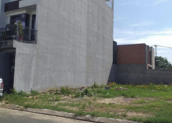 Hàng ngộp ra gấp lô đất 100m2 giá 1ty399, Bình Chánh, Sổ riêng, Thổ cư