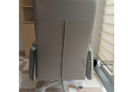 Ghế giám đốc nệm dày ngả lưng gác chân CR07001-P tại HCM