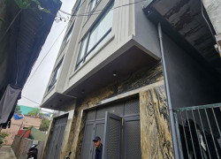 Bán nhà Phố Trạm,Long Biên 5 tầng,53m,mt4.4m oto đỗ cổng nhỉnh 11 tỷ