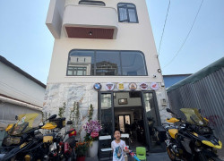 SIÊU PHẨM NHÀ MỚI XÂY THẠNH LỘC 15- 70M2- 5 TẦNG-HÈM XE HƠI THÔNG - TẶNG FULL NỘI THẤT- CHỈ 7,5 TỶ THƯƠNG LƯỢNG.