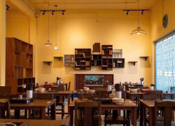 Tuyển Nhân viên phục vụ Quận 1