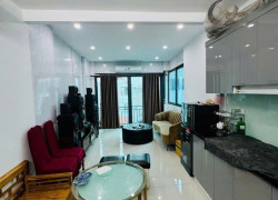 Nhỉnh 13t , 5 tầng thang máy,cách 1 nhà ra mặt phố Ngọc Lâm , cực hiếm nhà bán,dân xây Btct chắc chắn.

ô tô tránh vỉa