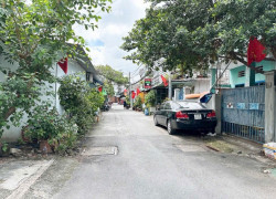 Chỉ 6,2 tỷ có ngay căn nhà 2 tầng ngay TT hành chính dĩ An , DT 103M ngang 6M dài 17M