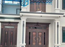 Hoàn thành công trình nhà ở - cửa thép vân gỗ