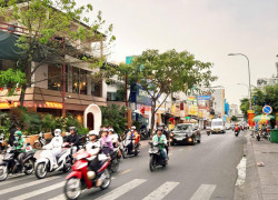 Mặt tiền kinh doanh kế bên chợ Hoàng Hoa Thám 7,3x23m, 2 lầu đúc, 68 triệu